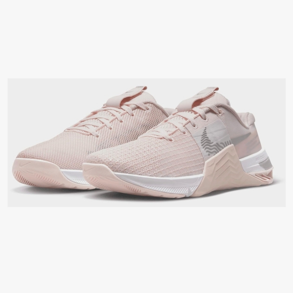 Nike metcon 8 pink size 6.5